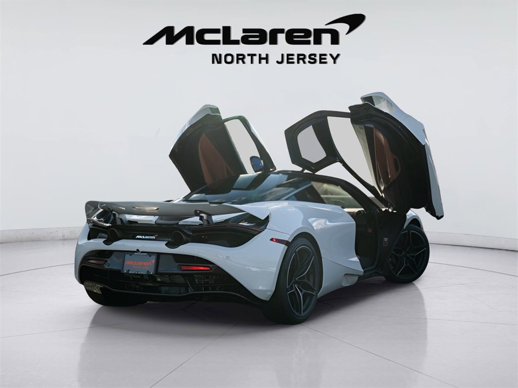 Used 2018 McLaren 720S image 10