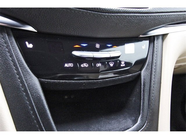 Used 2019 Cadillac XT5 Luxury image 24
