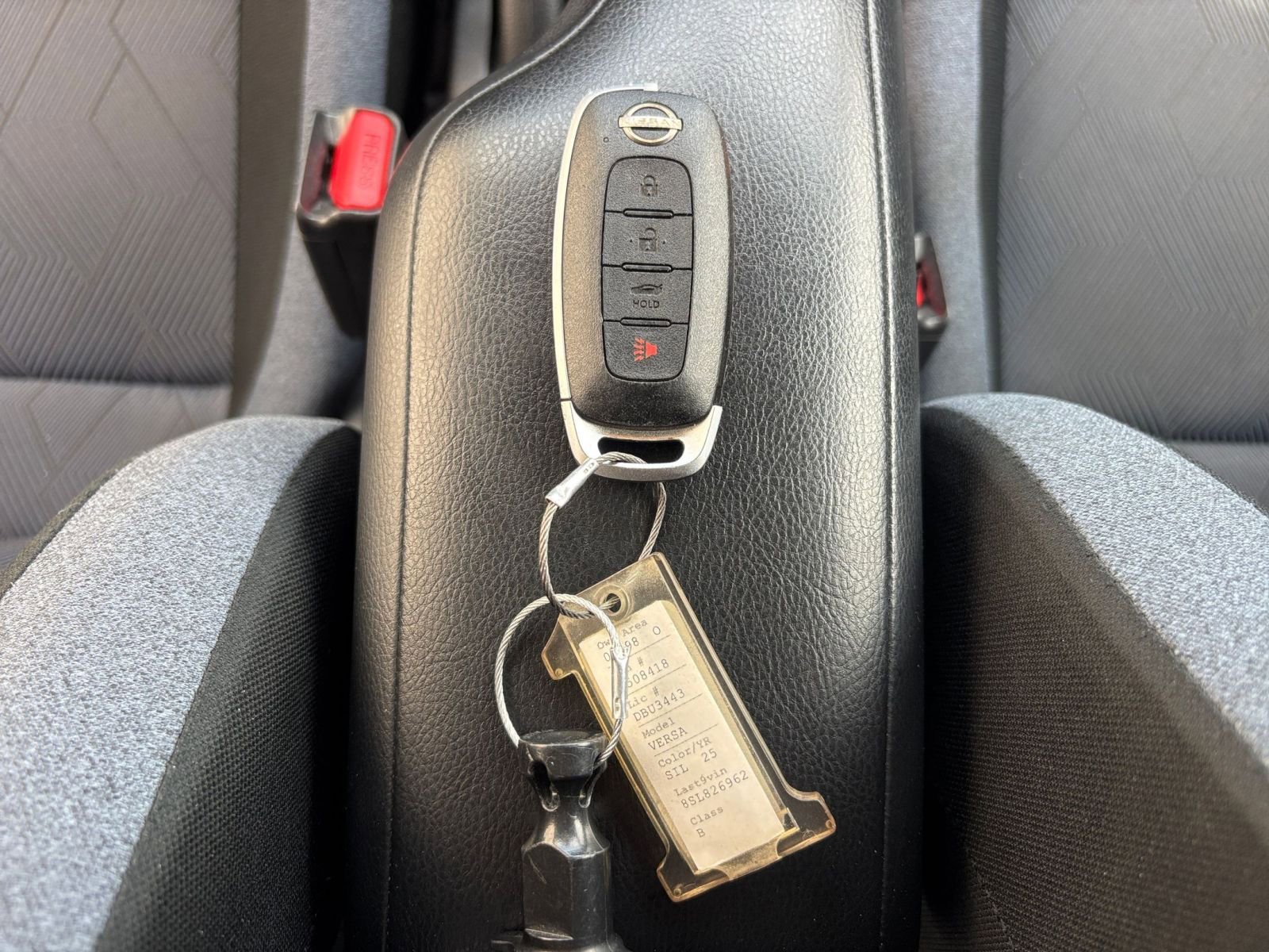 Used 2025 Nissan Versa SV image 21