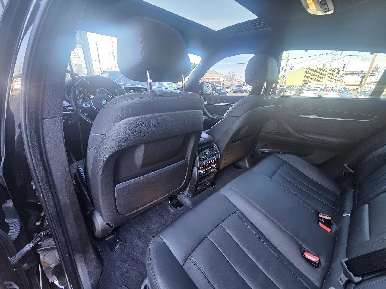Used 2015 BMW X6 xDrive35i AWD/4WD image 40