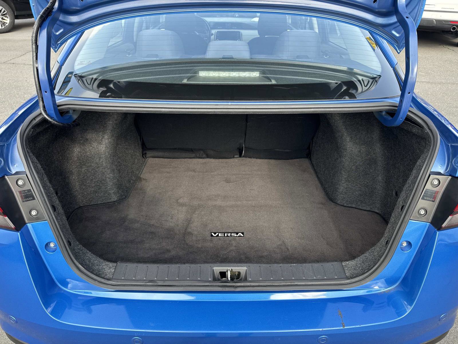 Used 2021 Nissan Versa SV image 25