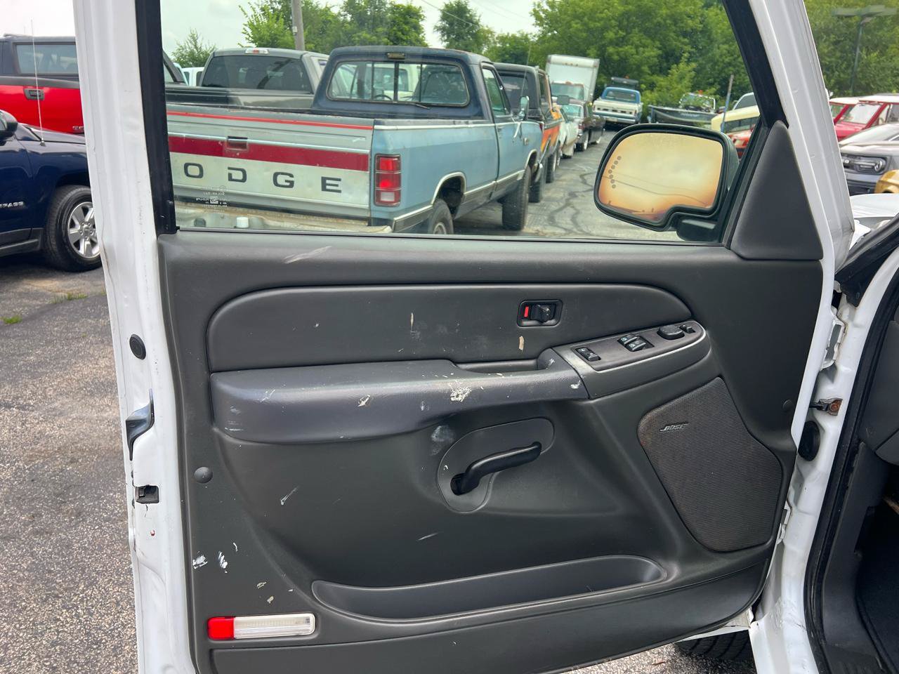 Used 2006 Chevrolet Silverado 2500 LT RWD image 8