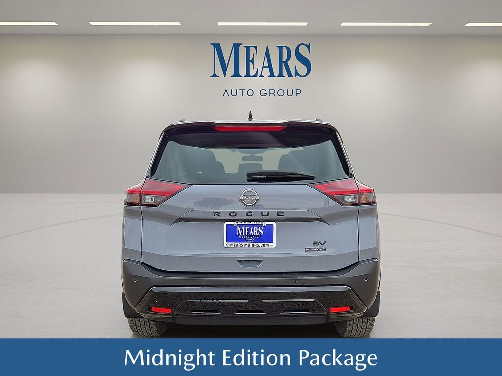 Used 2023 Nissan Rogue SV w/ SV Premium B Package image 5