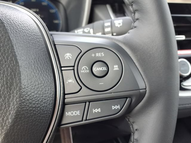 Used 2026 Toyota Corolla Cross XLE FWD image 24
