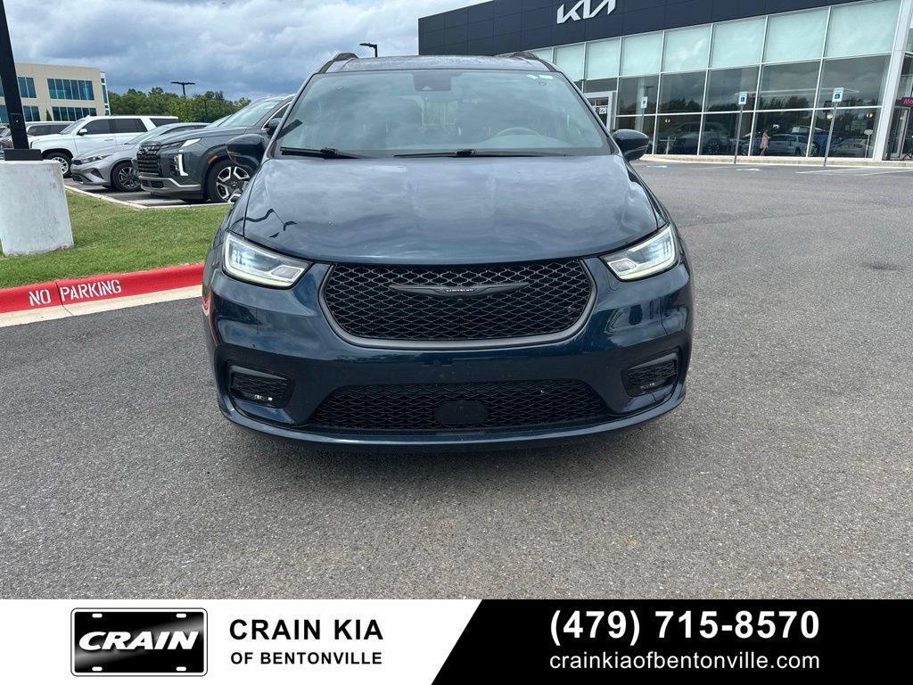 Used 2021 Chrysler Pacifica Touring w/ S Appearance Package FWD image 7