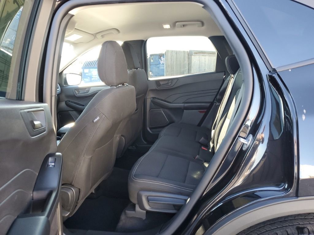 Used 2025 Ford Escape Active image 33