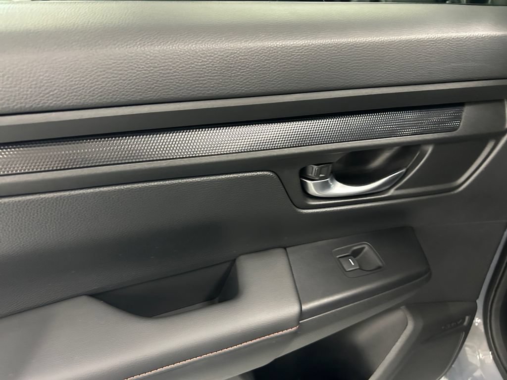 Used 2024 Honda CR-V Sport image 16