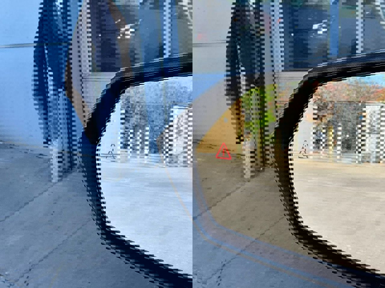 Used 2025 Hyundai Elantra SEL image 20