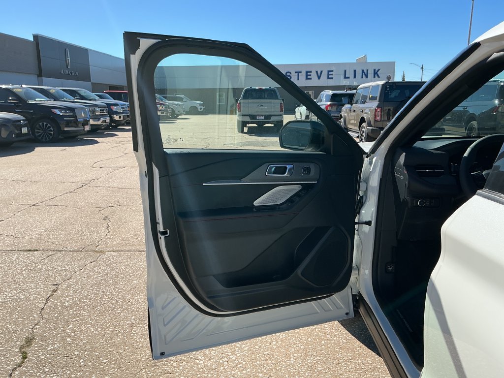 New 2027 Ford Explorer ST w/ Sun And Sound Package AWD/4WD image 9