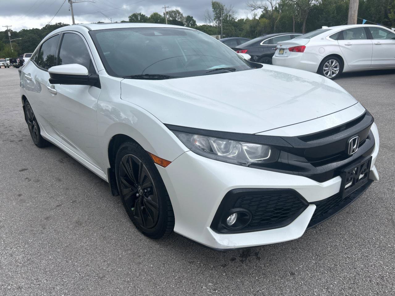 Used 2019 Honda Civic EX image 3