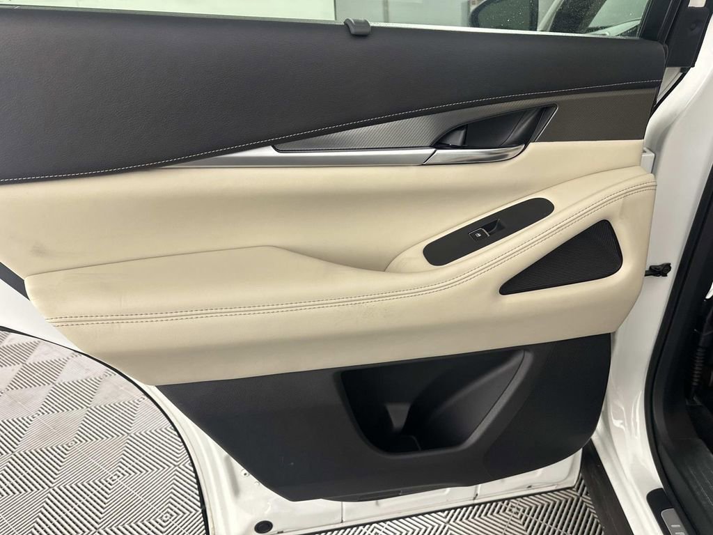 Used 2023 INFINITI QX60 Luxe w/ Cargo Package image 31