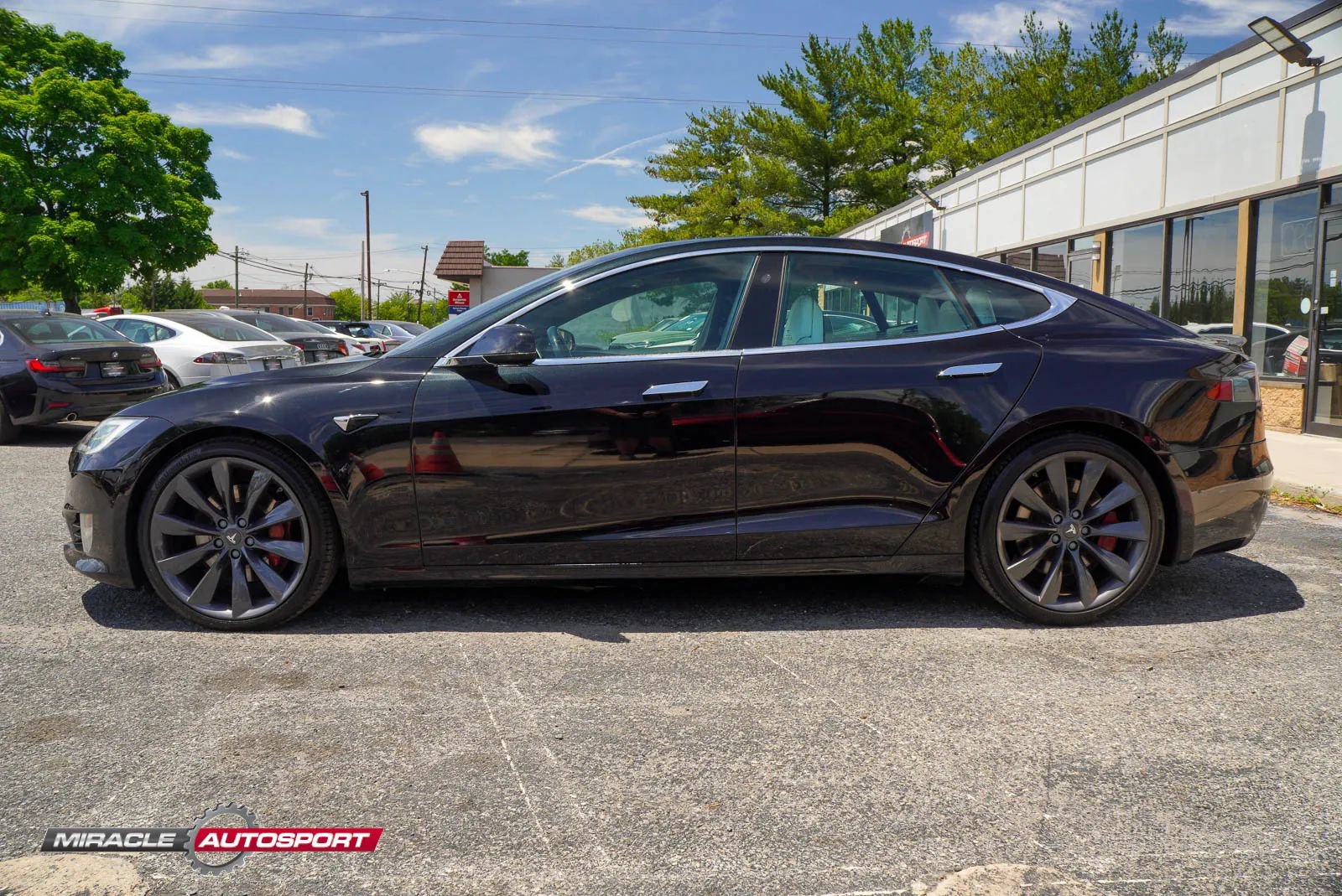 Used 2017 Tesla Model S 100D AWD/4WD image 4