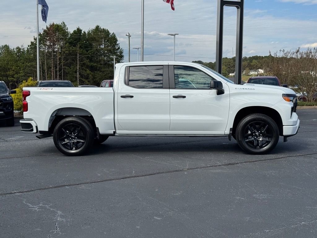 New 2026 Chevrolet Silverado 1500 Custom image 2