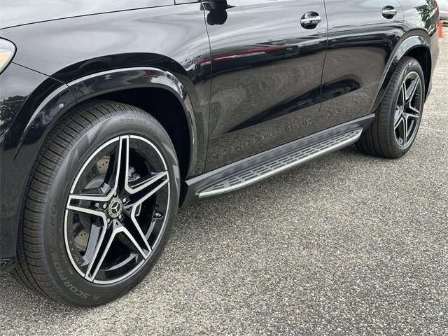 New 2026 Mercedes-Benz GLS 450 4MATIC image 13