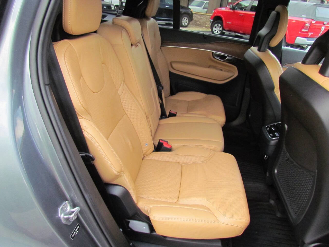 Used 2017 Volvo XC90 T6 Inscription w/ Vision Package AWD/4WD image 17