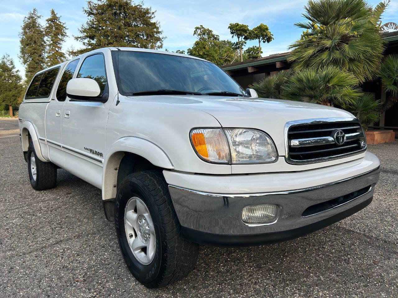 Used 2000 Toyota Tundra Limited AWD/4WD image 10