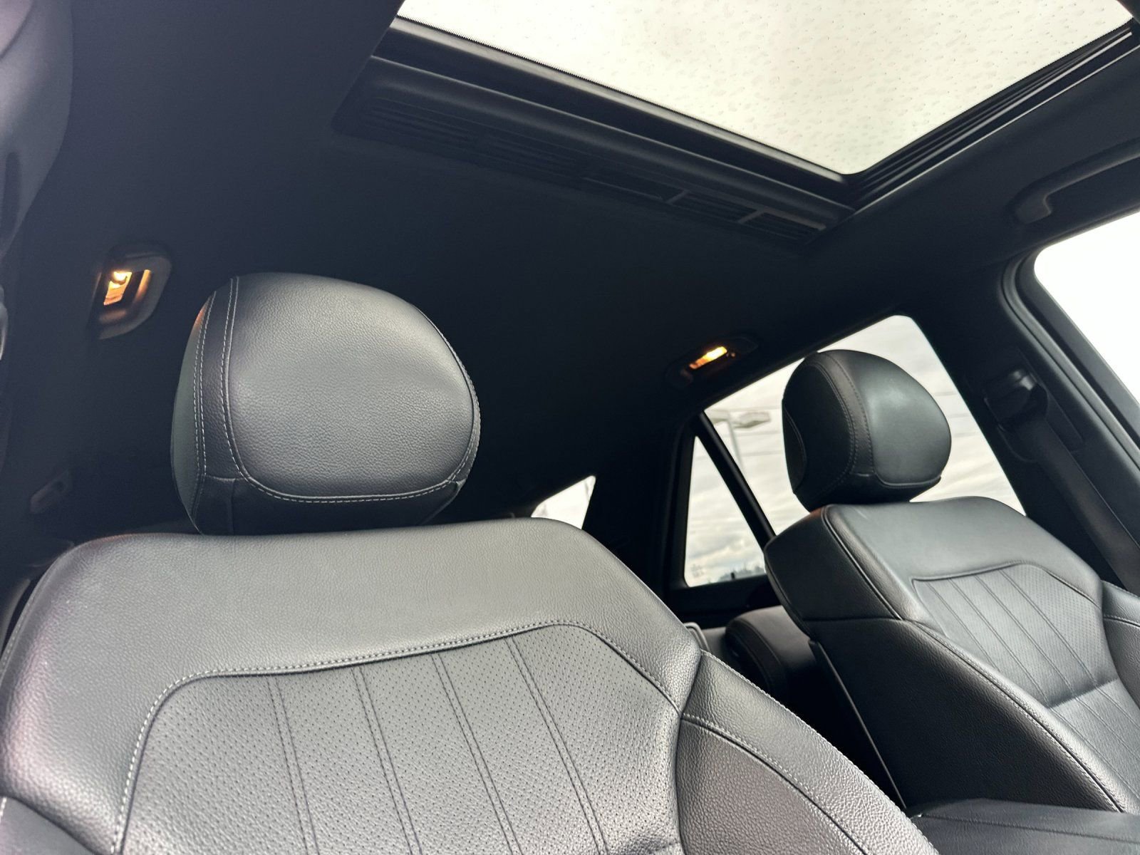 Used 2018 Mercedes-Benz GLE 350 4MATIC image 16