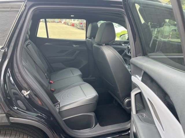 New 2026 Volkswagen Tiguan SE R-Line FWD image 25