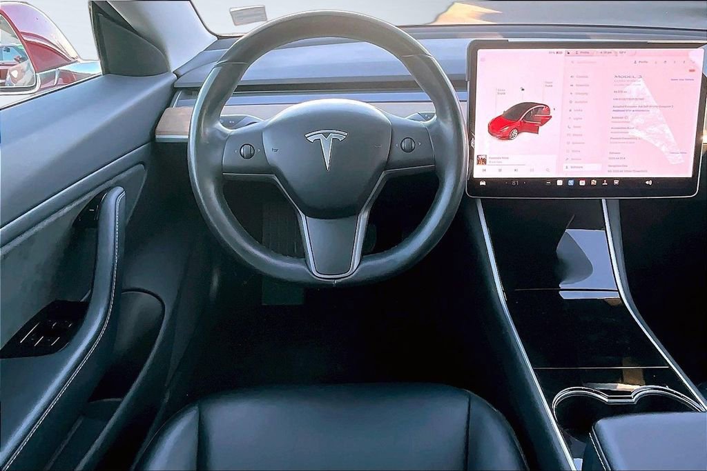Used 2018 Tesla Model 3 Long Range image 5