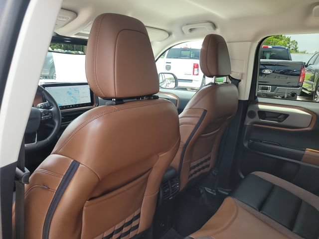 Used 2025 Ford Bronco Sport Outer Banks w/ Outer Banks Tech Package+ AWD/4WD image 12