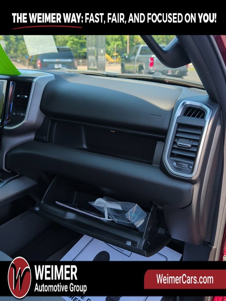 Used 2025 RAM 1500 Big Horn AWD/4WD image 18