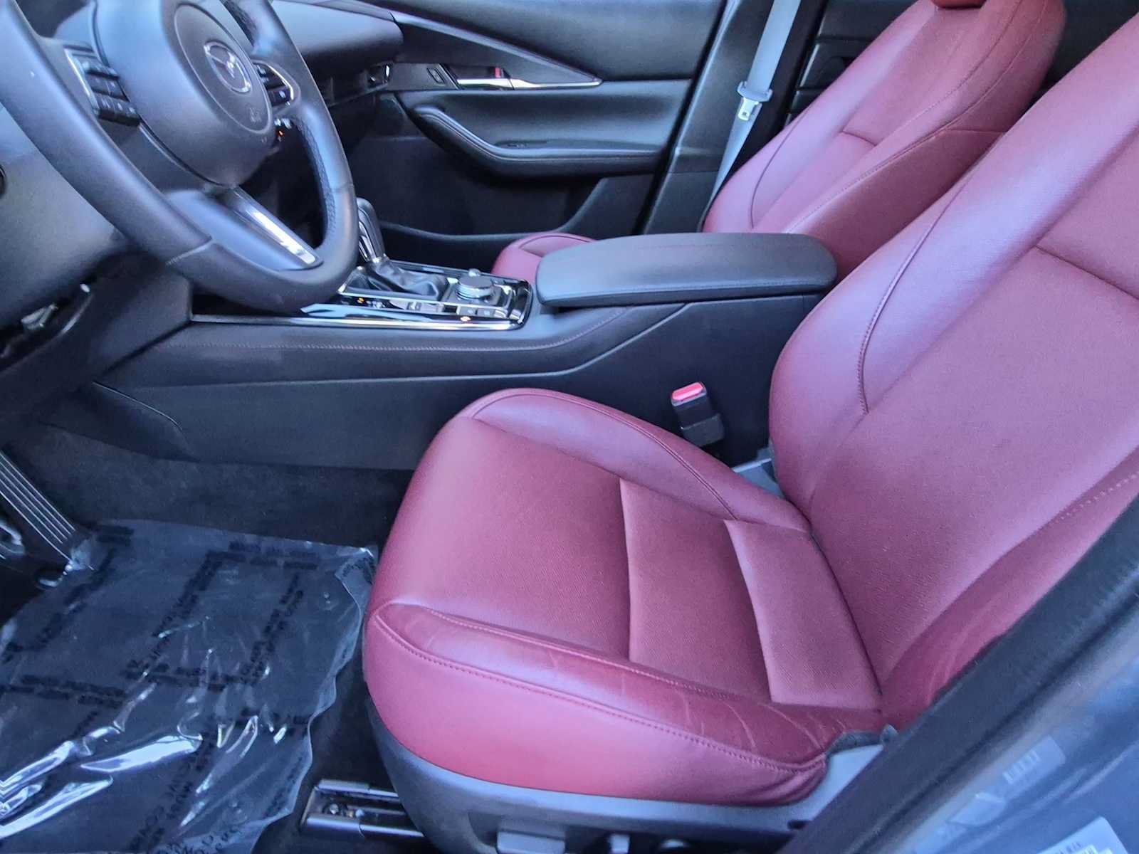 Used 2024 MAZDA CX-30 AWD 2.5 S w/ Preferred Package image 16