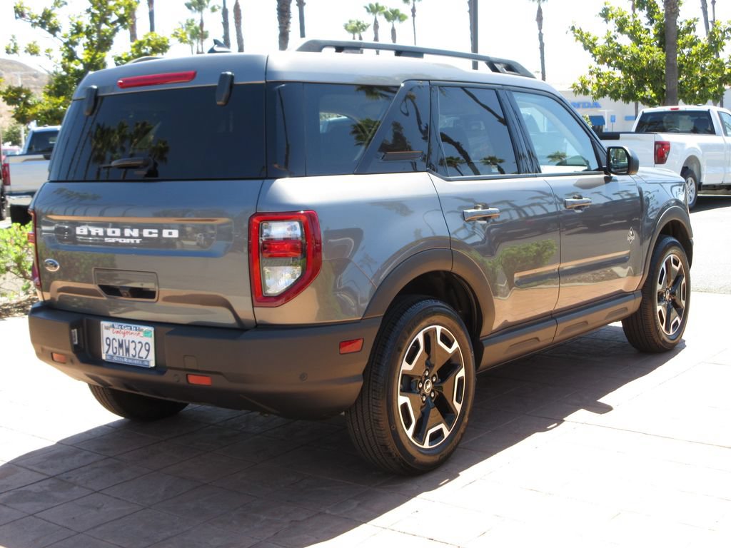 Certified 2023 Ford Bronco Sport Outer Banks AWD/4WD image 4