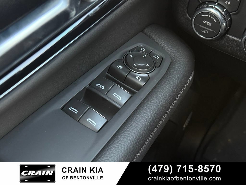 Used 2026 GMC Yukon XL Denali w/ Denali Reserve Package AWD/4WD image 20