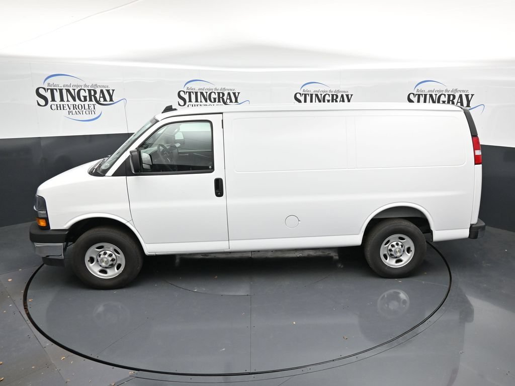 Certified 2025 Chevrolet Express 2500 w/ Driver Convenience Package RWD image 21
