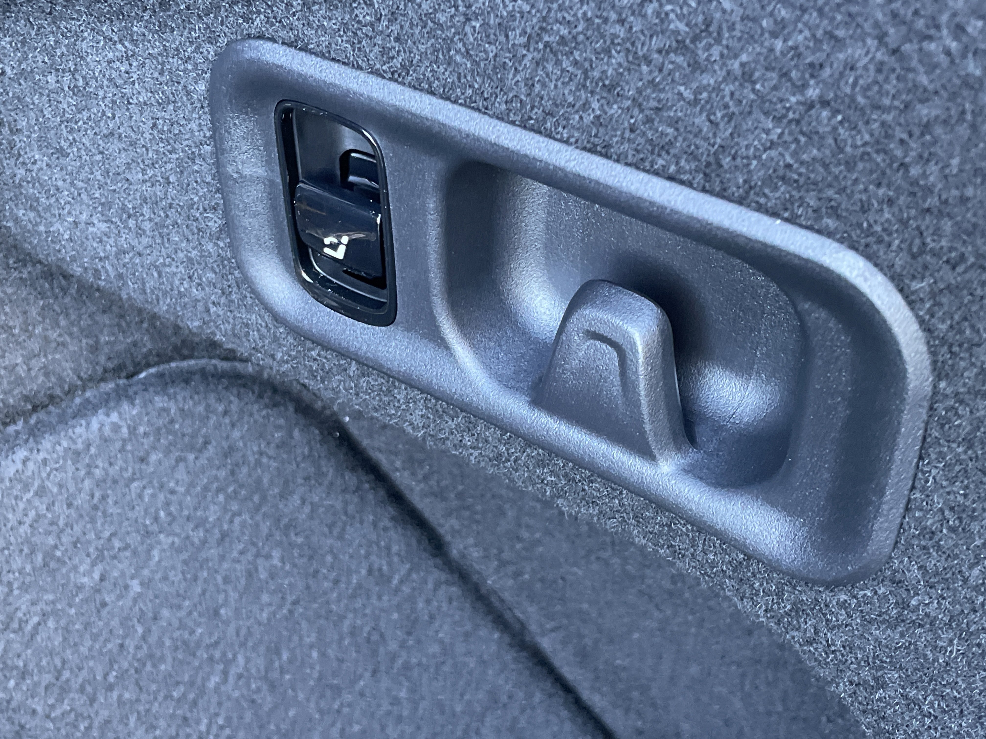 New 2026 Mercedes-Benz E 350 Sedan image 11