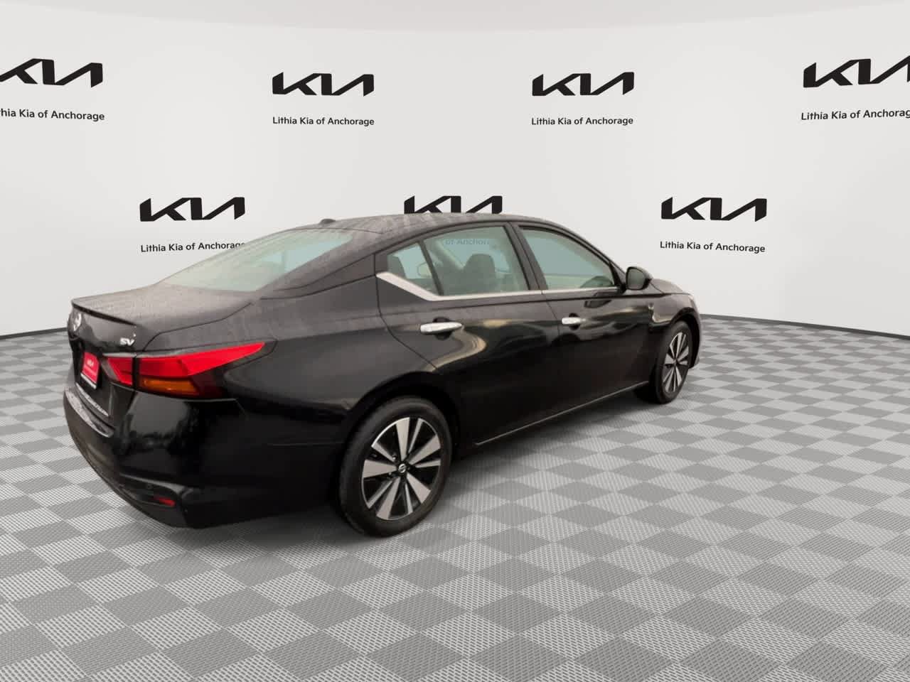 Used 2021 Nissan Altima 2.5 SV FWD image 9