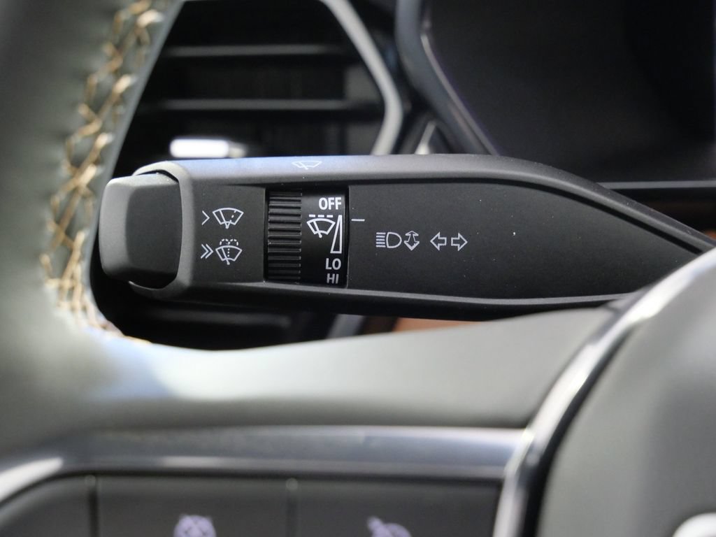 New 2026 GMC Canyon AT4 w/ Technology Plus Package AWD/4WD image 24