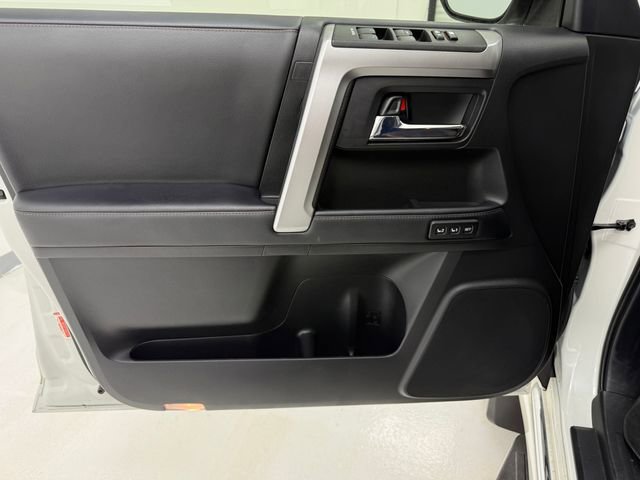 Used 2021 Toyota 4Runner Limited RWD image 29