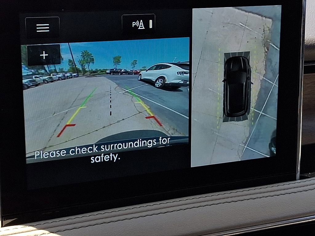 Used 2021 Lincoln Corsair Reserve w/ Equipment Group 201A image 19