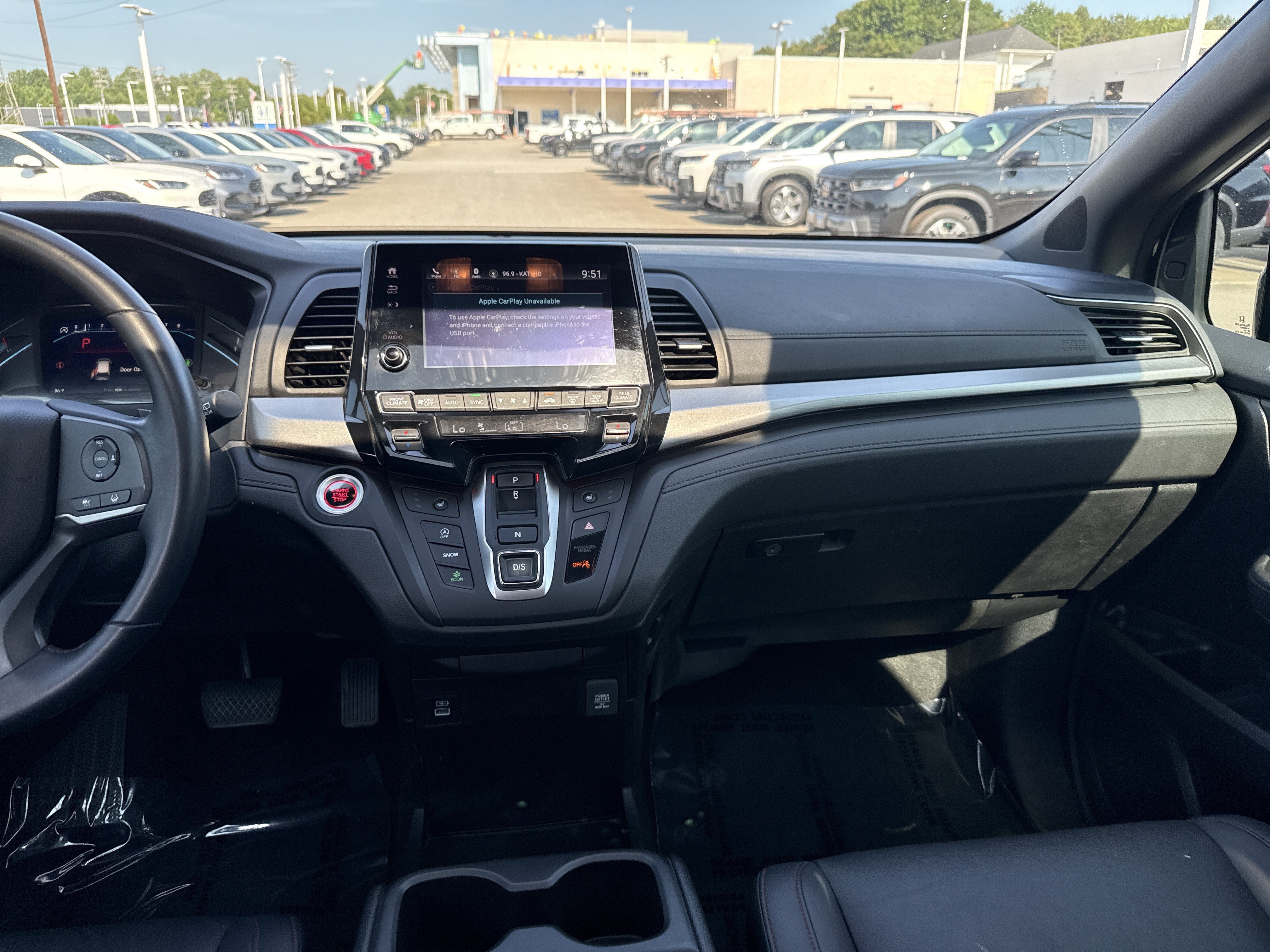 Certified 2024 Honda Odyssey Sport image 30
