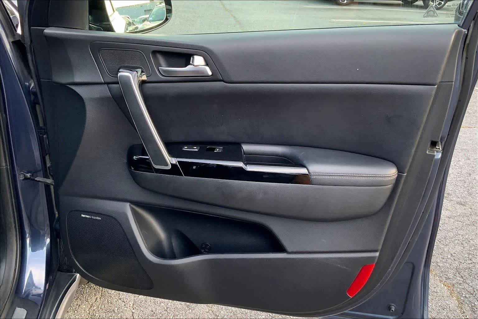 Used 2017 Kia Sportage SX FWD image 22