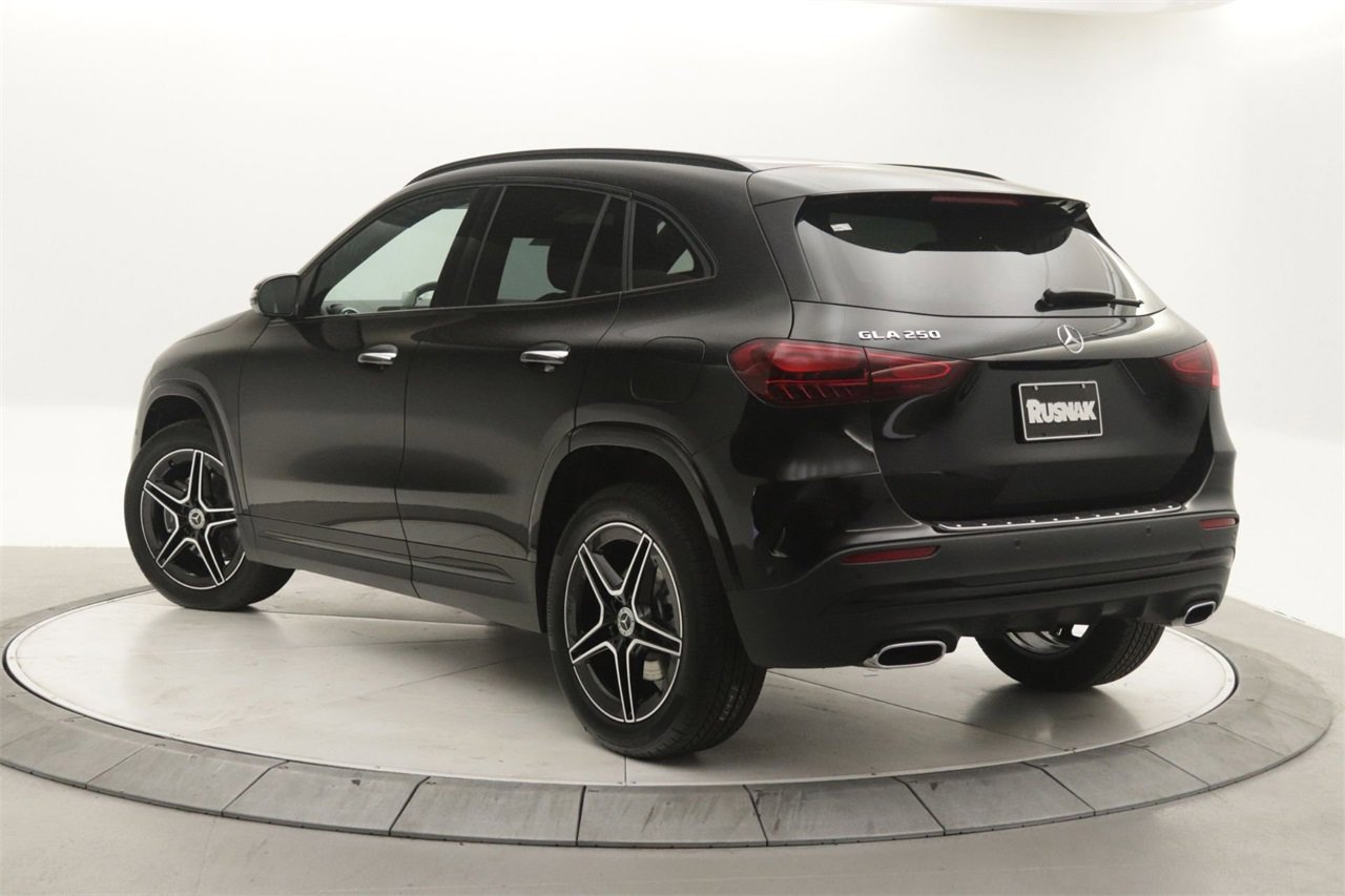 New 2026 Mercedes-Benz GLA 250 image 2