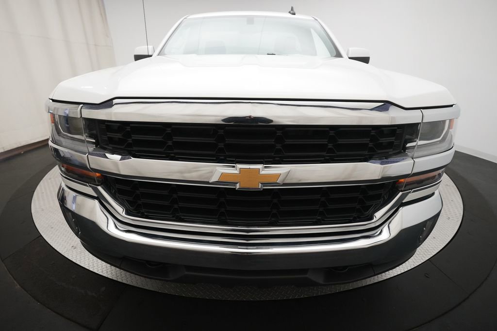Used 2017 Chevrolet Silverado 1500 LT w/ LT Convenience Package image 20