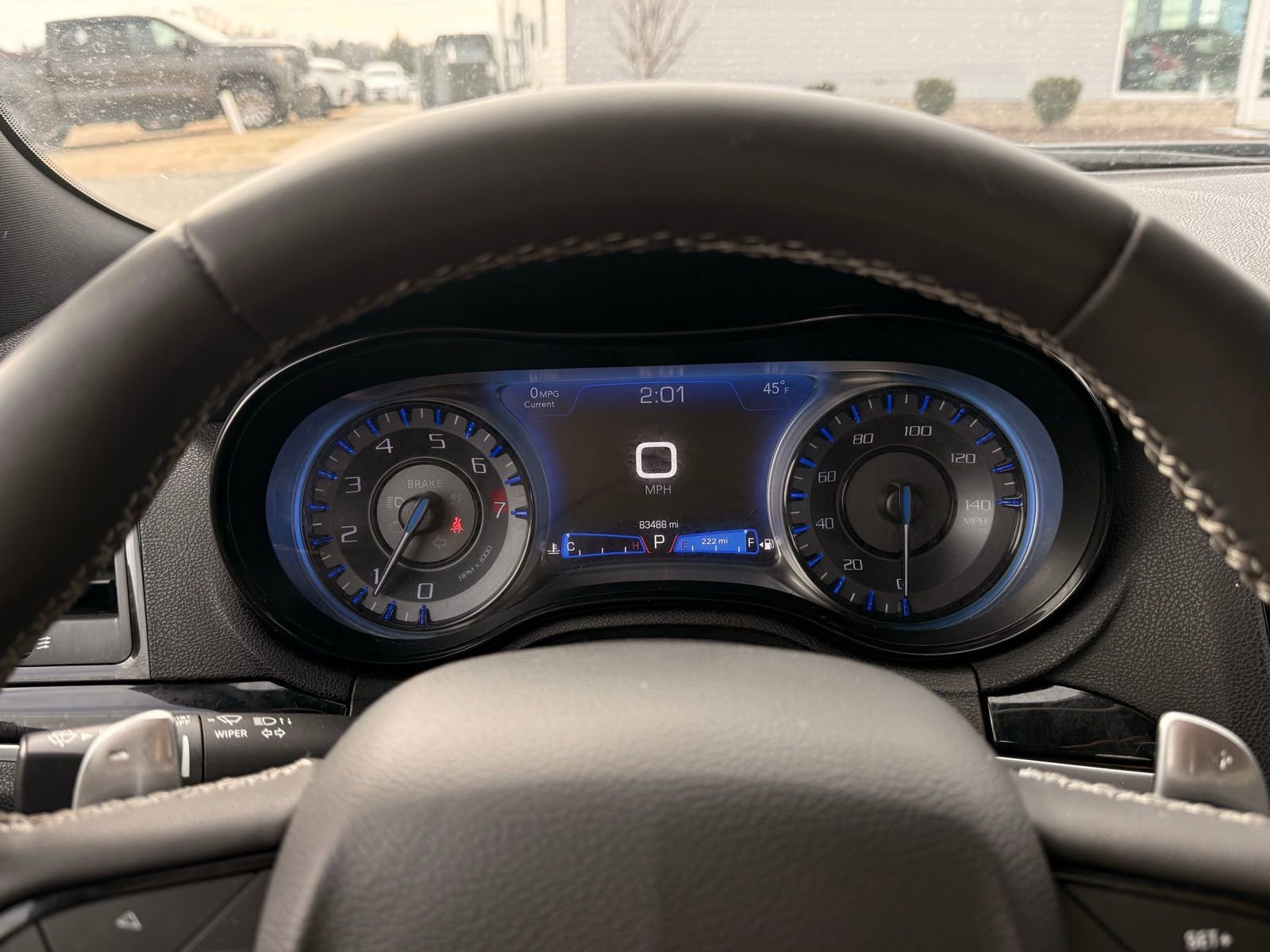 Used 2025 Chrysler Pacifica Limited FWD image 46