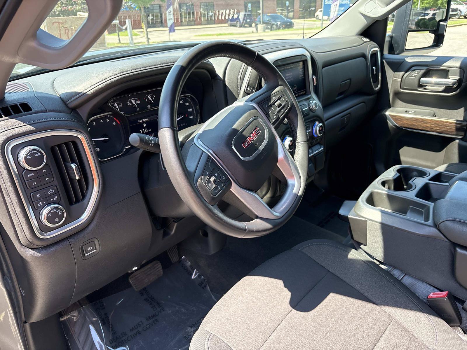 Used 2021 GMC Sierra 1500 Elevation w/ X31 Off-Road Package AWD/4WD image 17