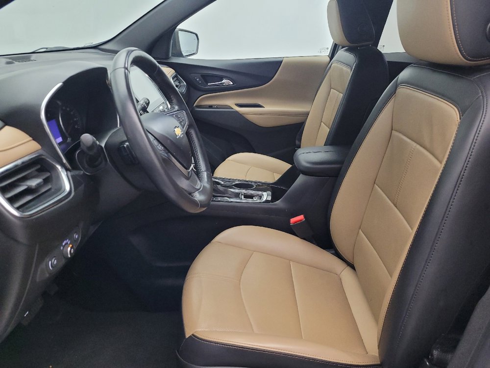 Used 2022 Chevrolet Equinox Premier AWD/4WD image 17