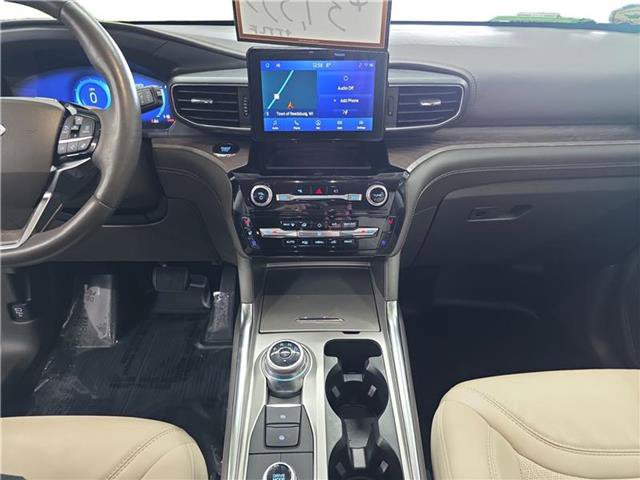 Certified 2023 Ford Explorer Platinum image 10