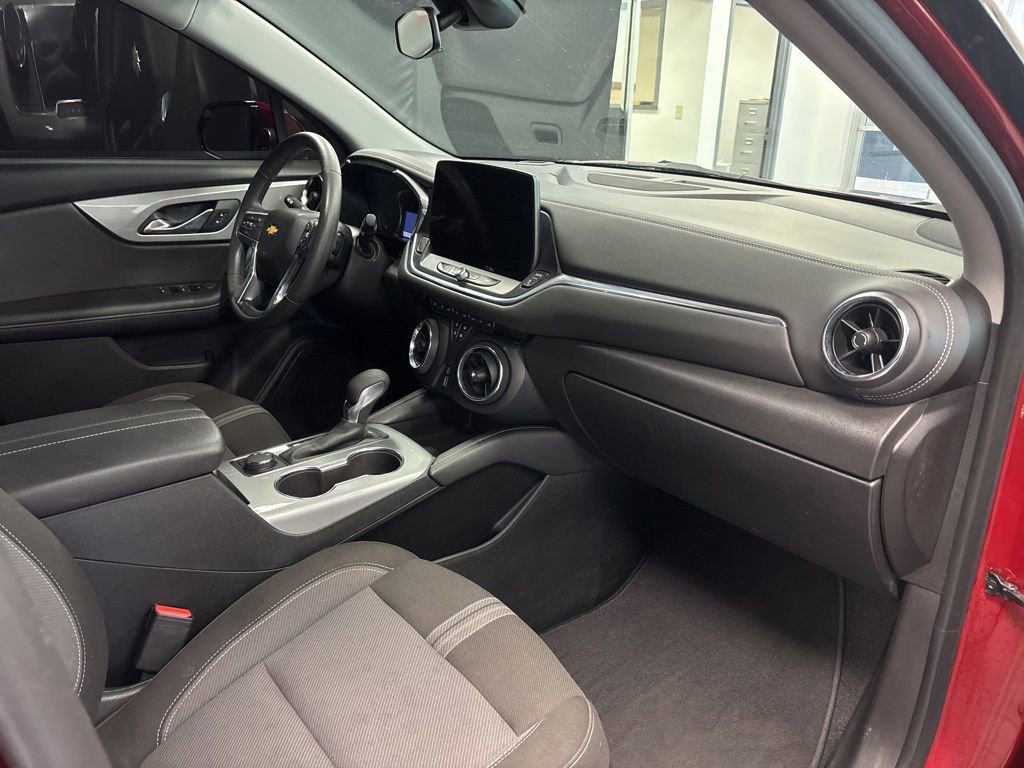 Used 2023 Chevrolet Blazer LT w/ Driver Confidence Package image 12