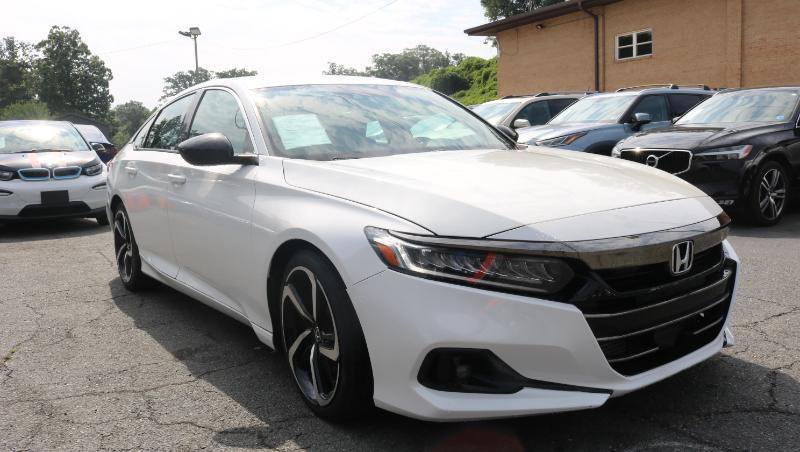 Used 2021 Honda Accord Sport image 3