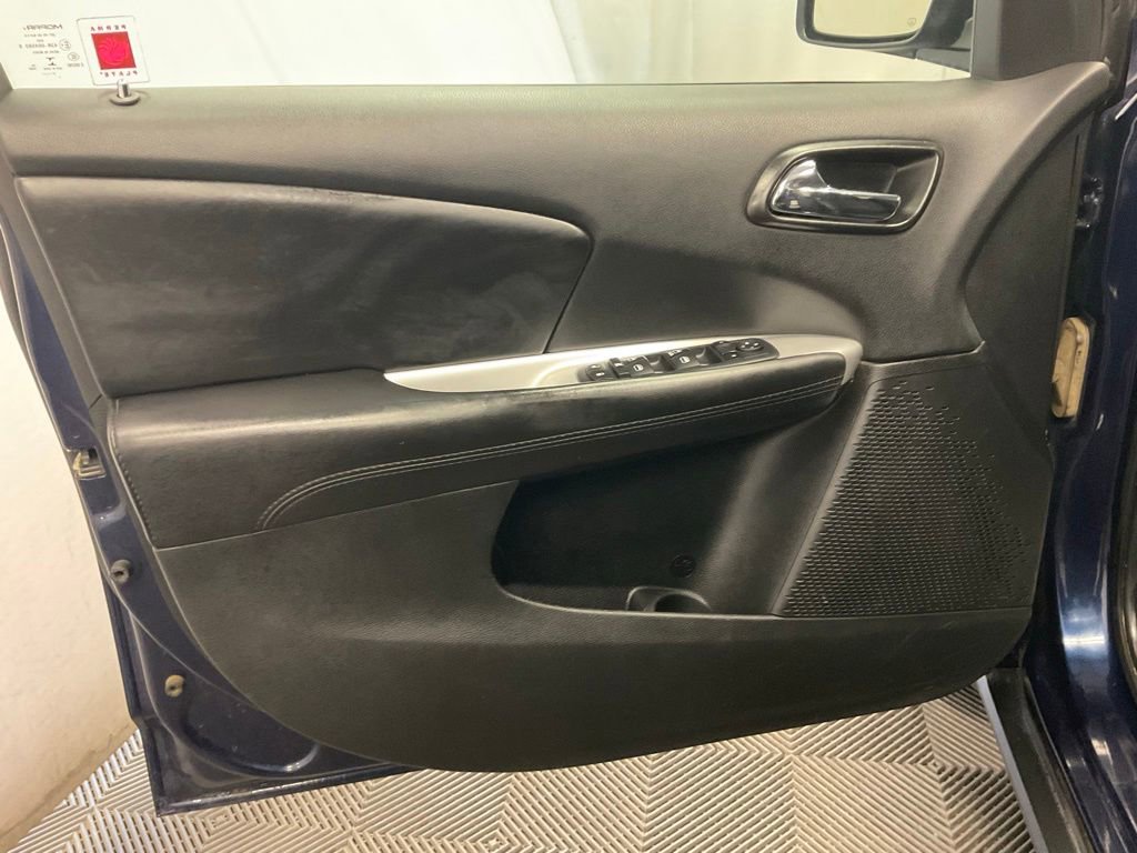 Used 2018 Dodge Journey SE FWD image 10