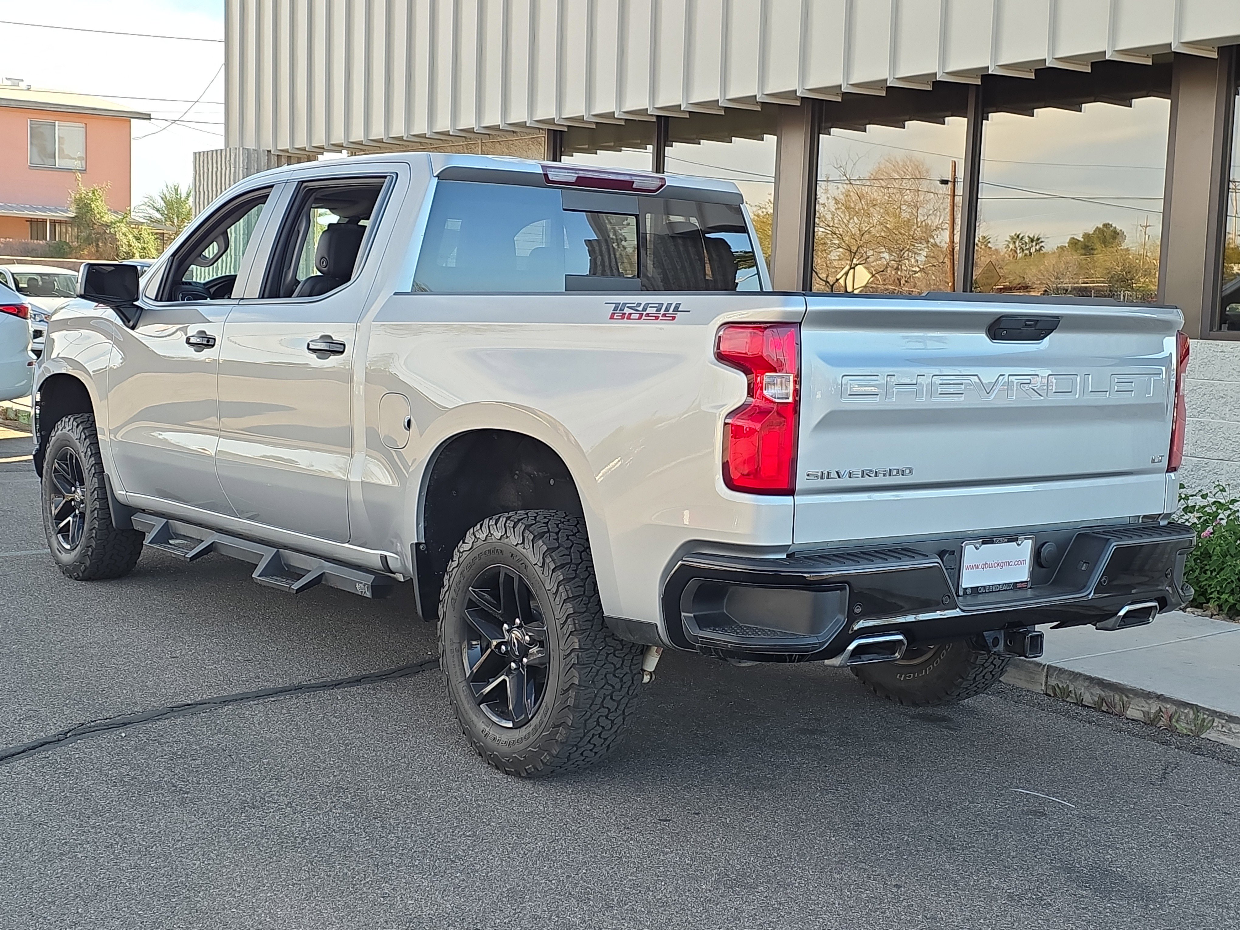 Used 2021 Chevrolet Silverado 1500 LT Trail Boss w/ Convenience Package II image 7