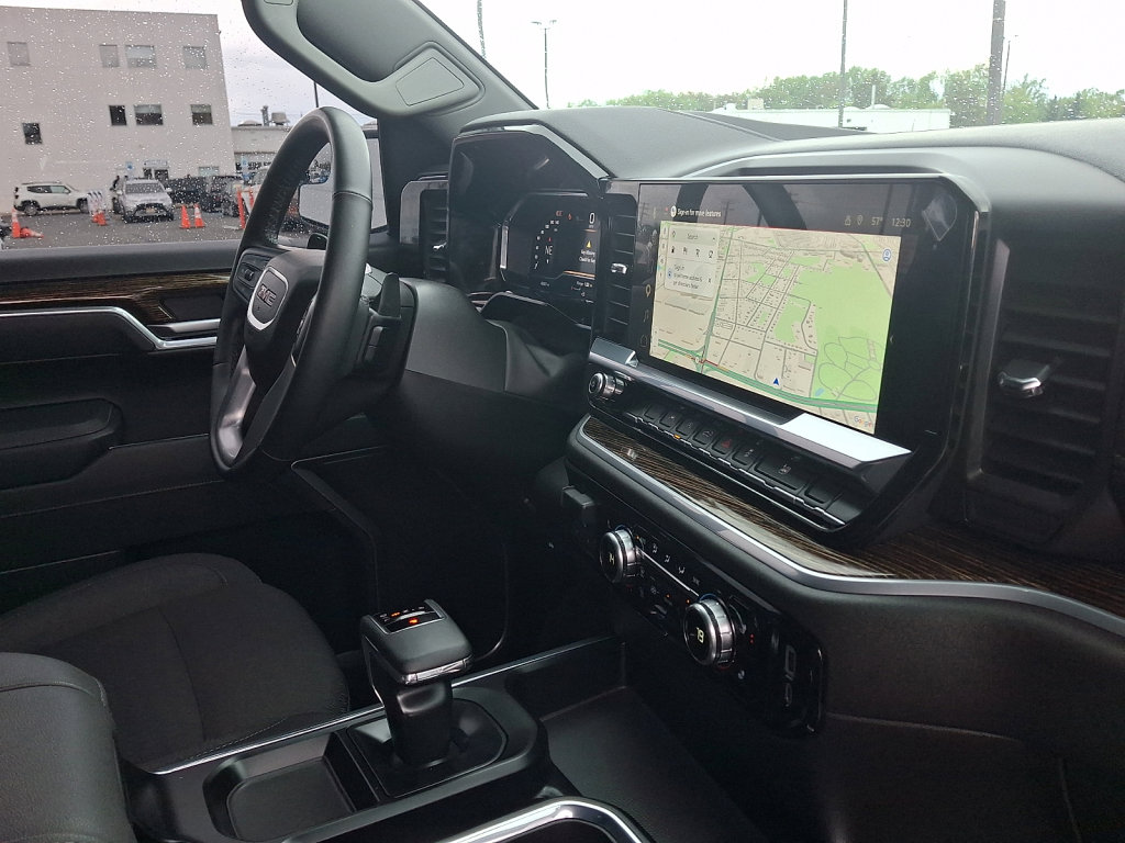 Used 2025 GMC Sierra 1500 Elevation AWD/4WD image 12