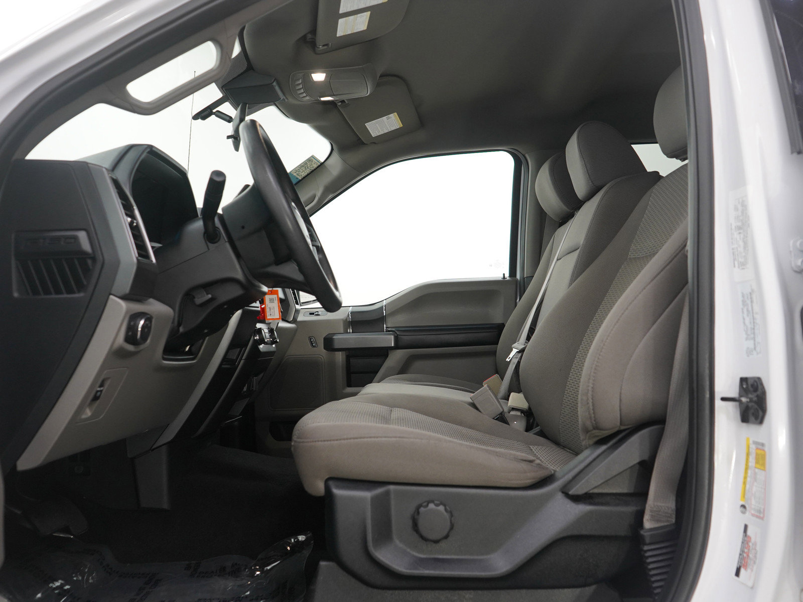 Used 2020 Ford F150 XLT image 23