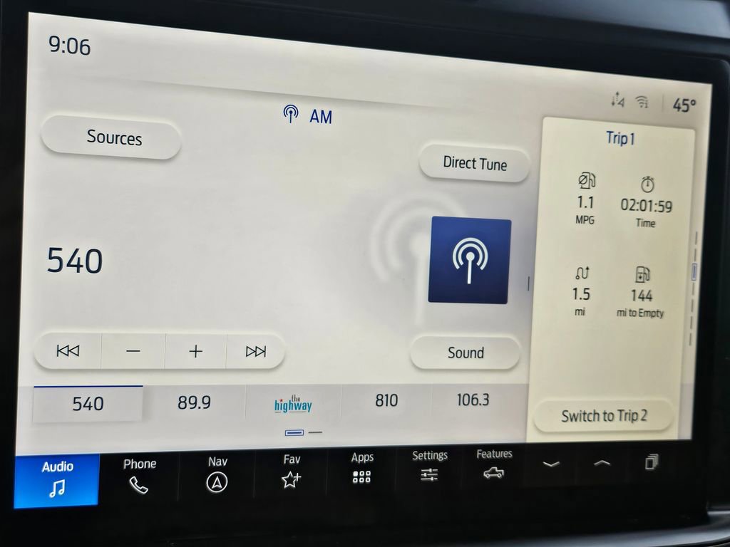 New 2026 Ford F250 Lariat w/ Chrome Package image 13