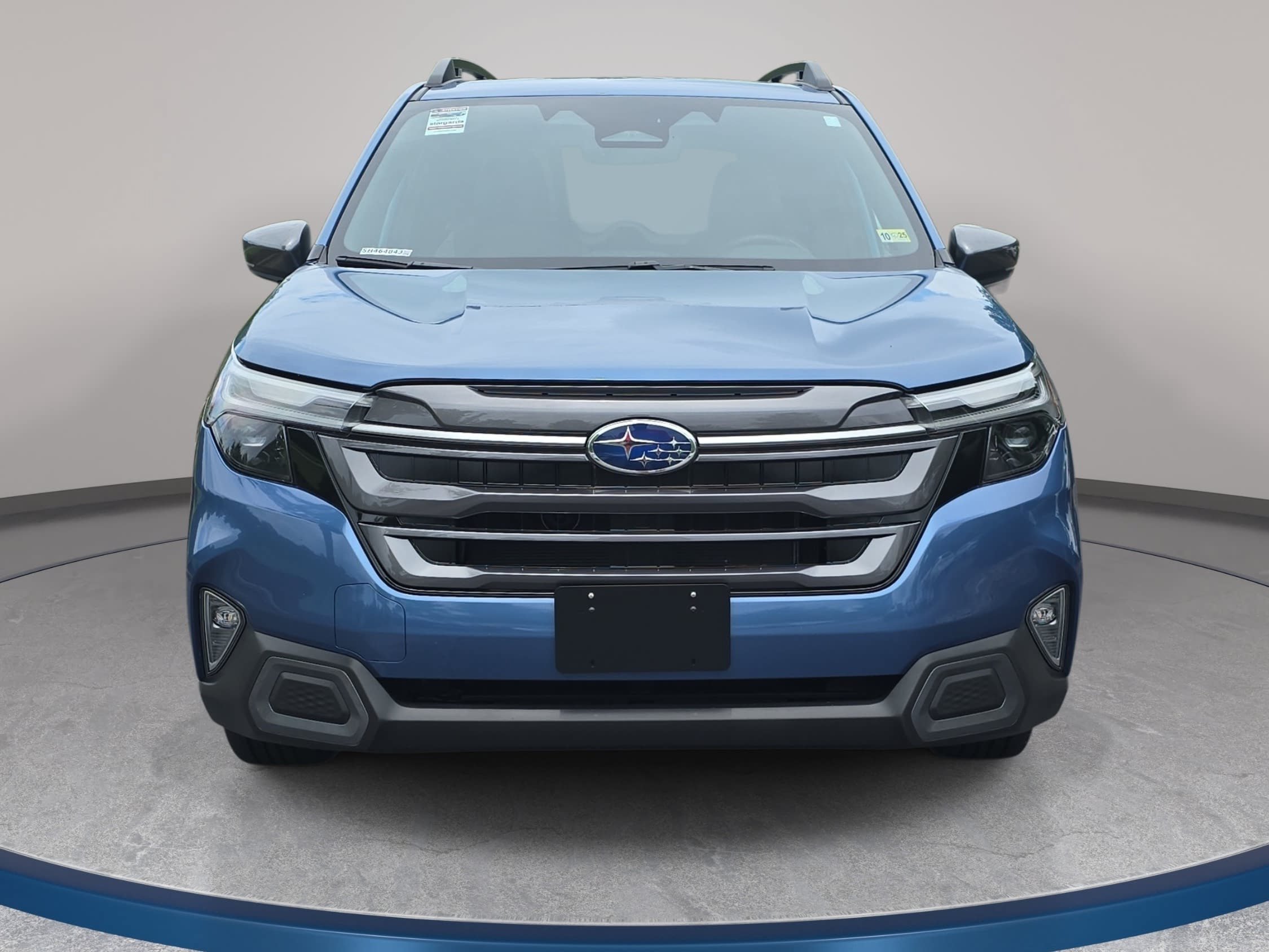 Used 2025 Subaru Forester Limited AWD/4WD image 2